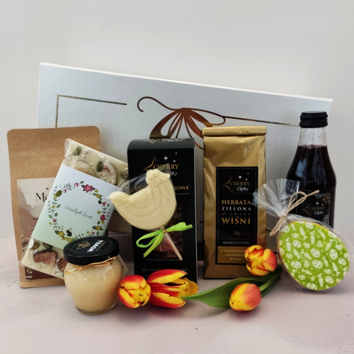 Wielkanocne bezalkoholowe pudełko prezentowe